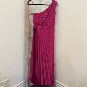 Abercrombie The A&F Giselle Pleated One-Shoulder Maxi Dress